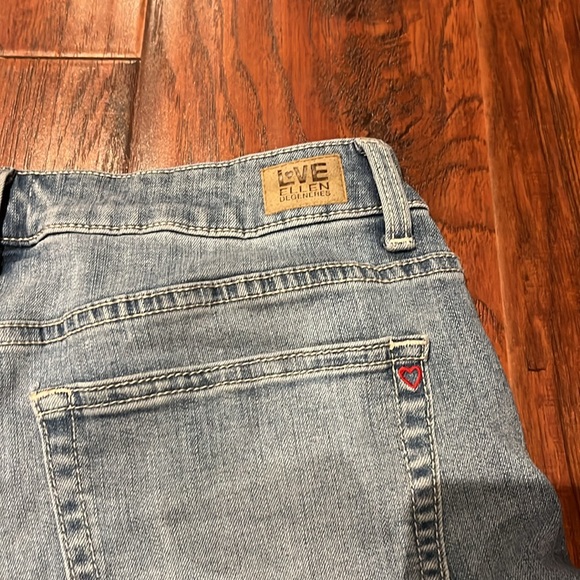 Love Ellen Degeneres jeans - Picture 4 of 9